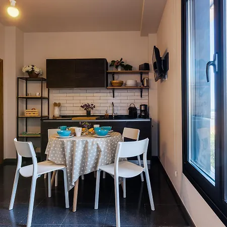 Dada By Egona Apartment *